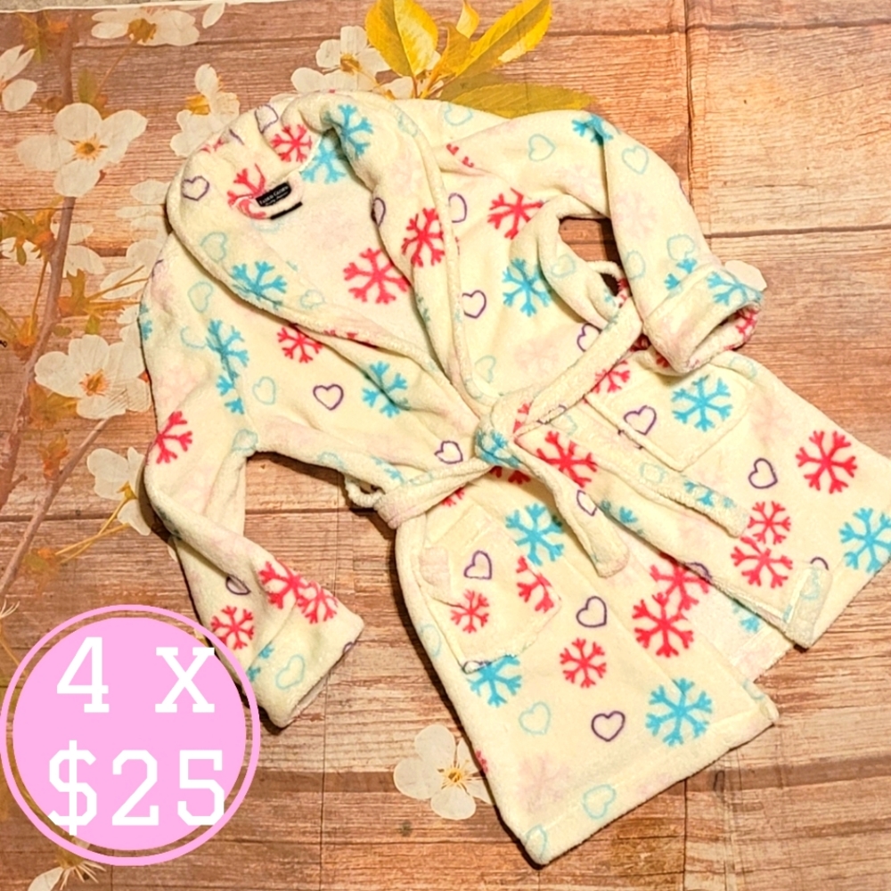 Faded Glory cozy bathrobe